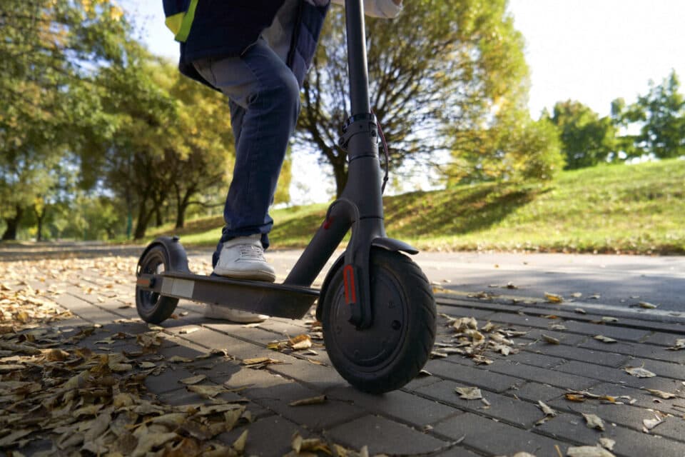 Casque obligatoire en trottinette électrique à Flixecourt : amende, réglementation 2026 et ce que ça change dans les Hauts-de-France