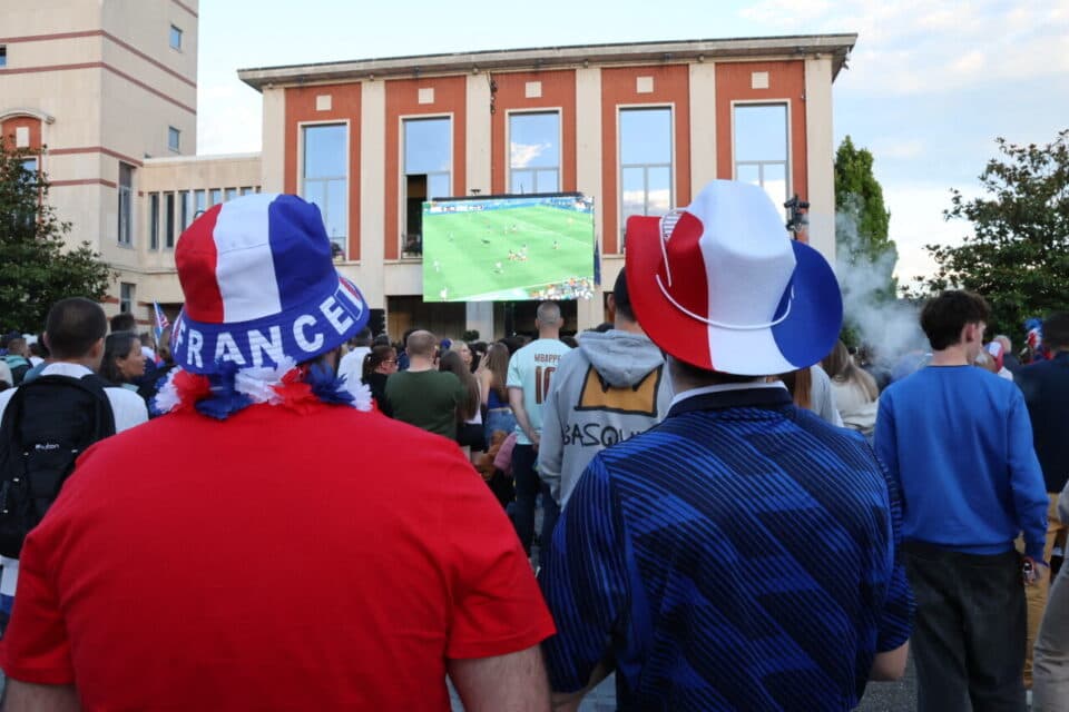 Coupe du Monde 2026 : ferveur historique à Abbeville pour le premier match des Bleus